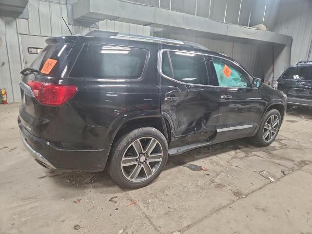 GMC Acadia Denali Image 12