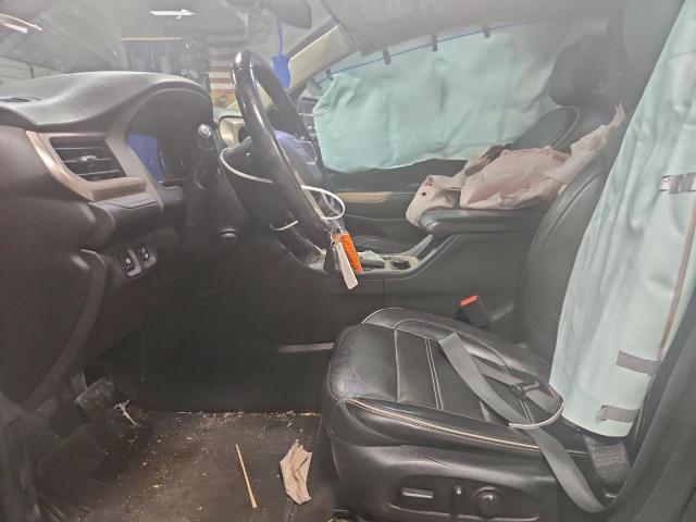 GMC Acadia Denali Image 6