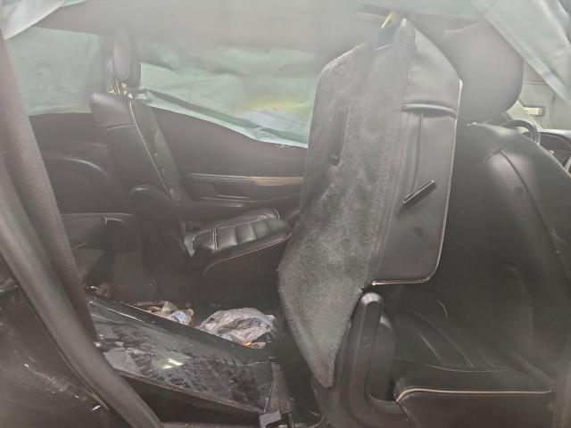 GMC Acadia Denali Image 4