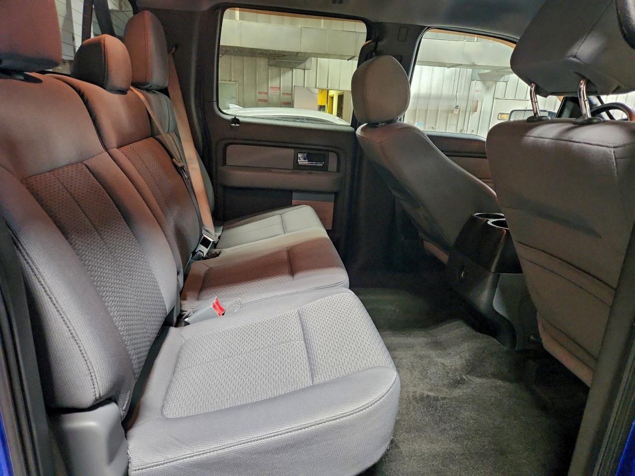 Ford F-150 Supercrew Image 12