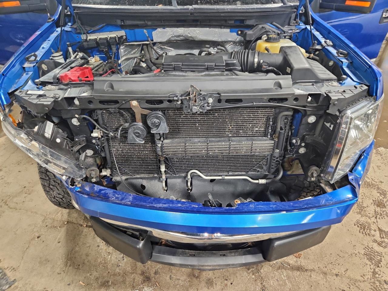 Ford F-150 Supercrew Image 10