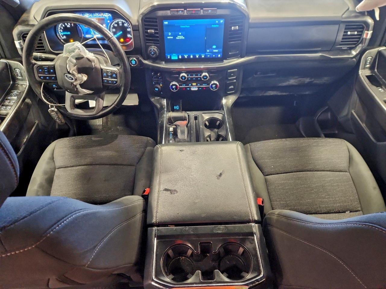 Ford F-150 Supercrew Image 5