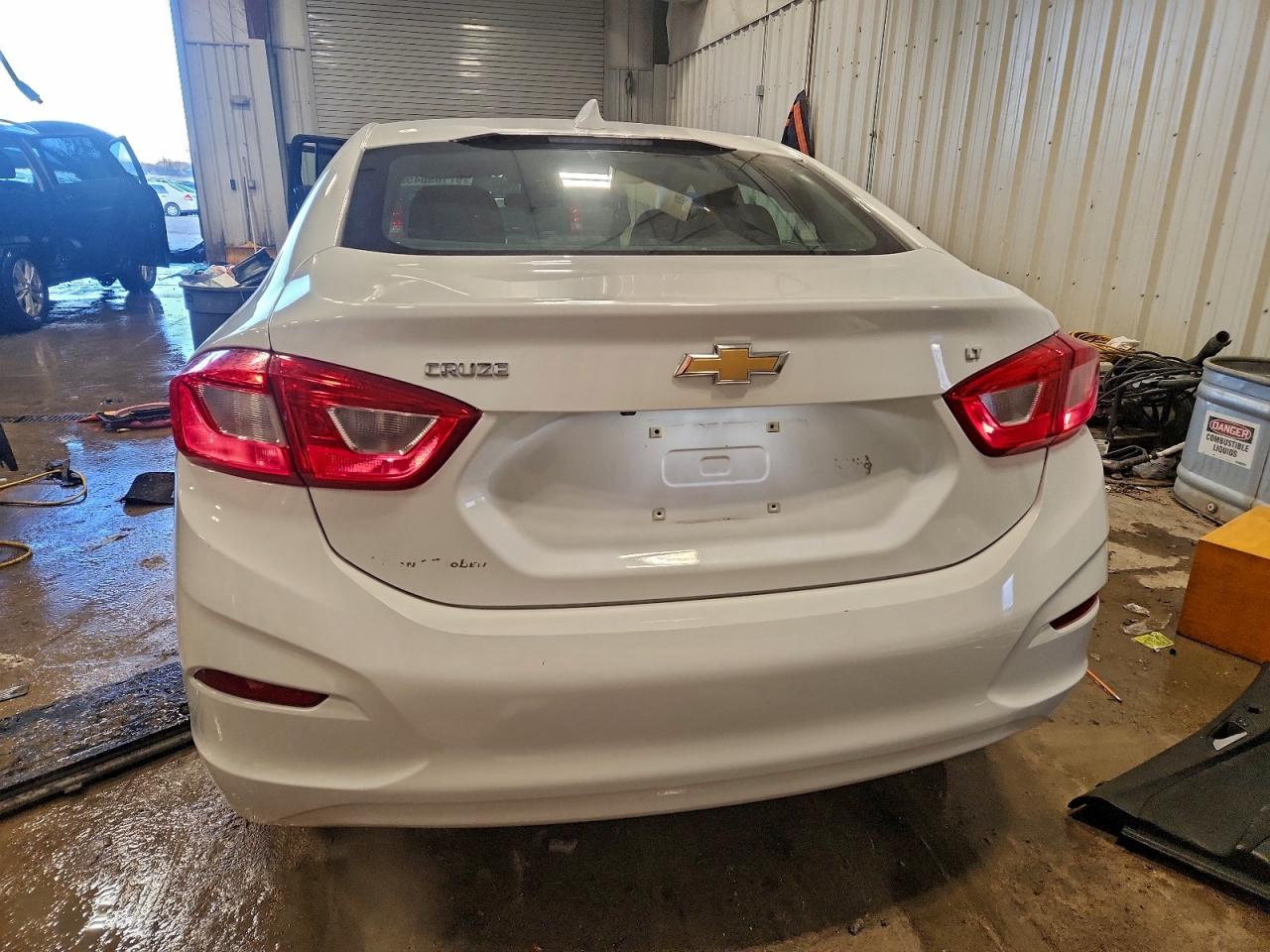 Chevrolet Cruze Lt Image 9