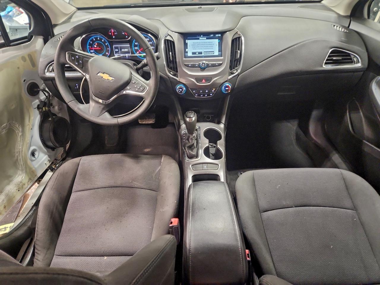 Chevrolet Cruze Lt Image 10